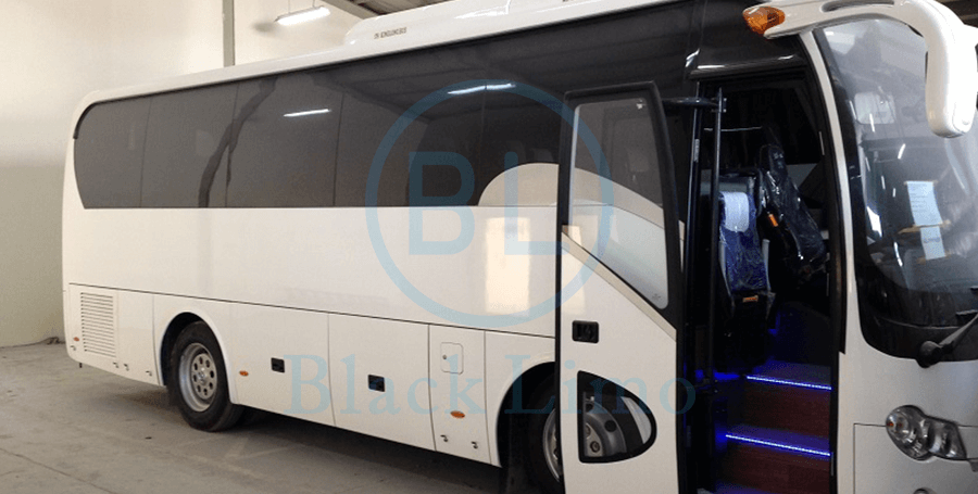 Hire 35 Seater Luxury Bus With Driver in Dubai - King Long Rental